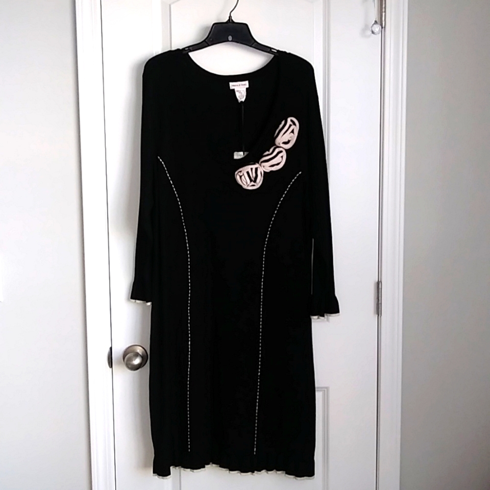 🎉Monroe and Main Black-and-Cream Sweater Dress XL NWT🎉